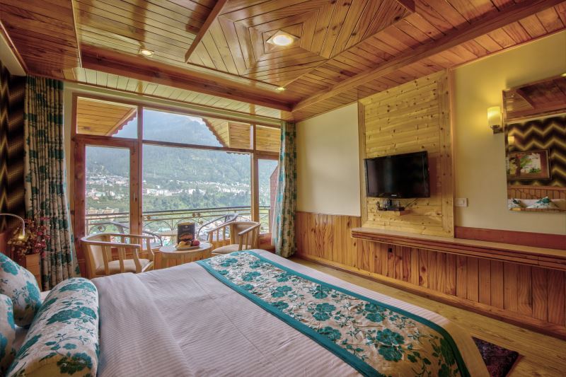 honeymoon in best hotels in manali