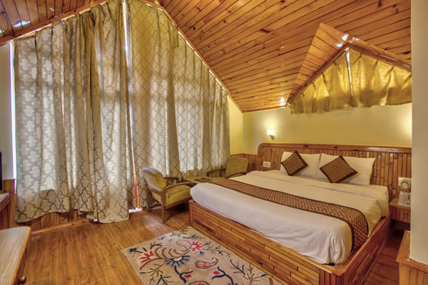 manali cottage with 5 bedroom