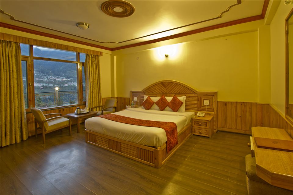 best luxury cottages in manali for honeymoon